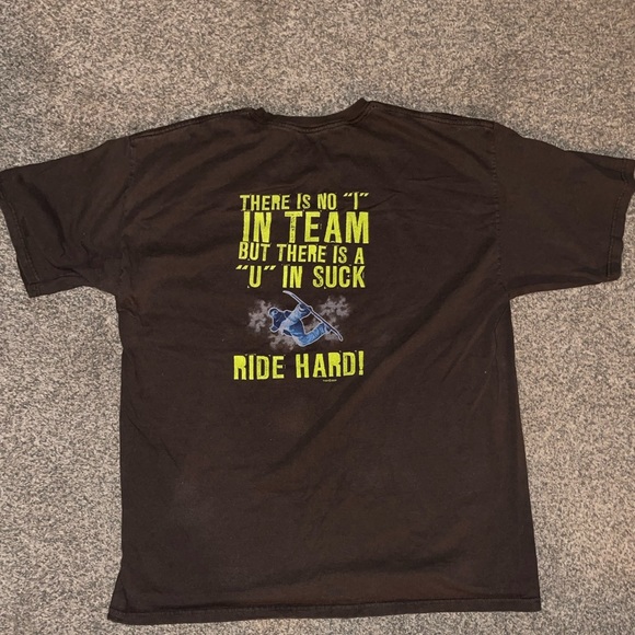 2000’s “Mary Jane” Tshirt - Picture 3 of 5